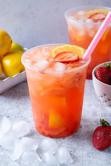 Strawberries and Cream (Strawberry + Sweet Cream)